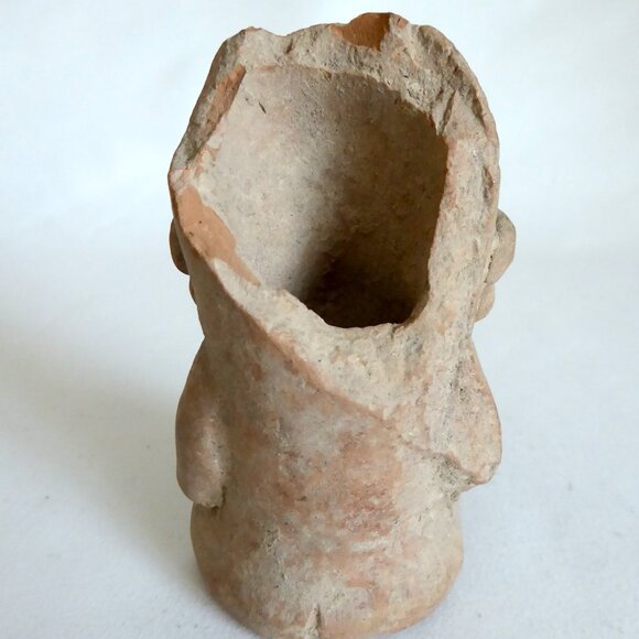 ANCIENT PRE-COLUMBIAN CLAY POTTERY EARTHENWARE SEATED FEMALE ARTIFACT (DAMAGED) - Picture 5 of 11